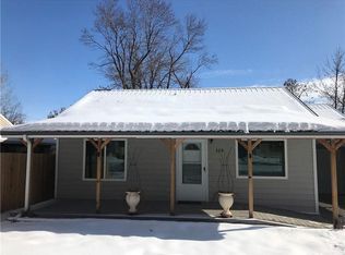 328 N 3rd St, Columbus, MT 59019