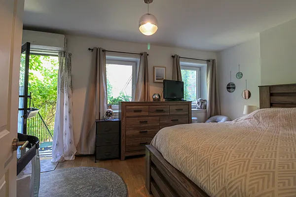 Rented by Highline Residential | media 12