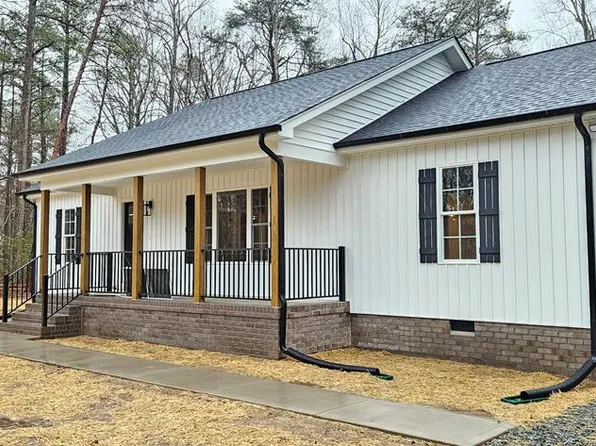 3151 Johnville Rd, Dunnsville, VA 22454