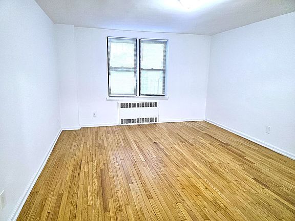3rd image of 302 96th St APT 3W