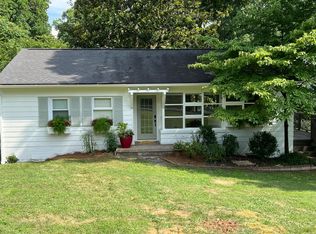 4912 Summit Cir, Knoxville, TN 37919