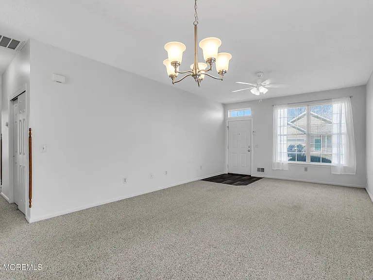 3 Cardinal Pl — Photo 5