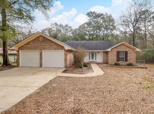 315 Guthrie Dr, Wiggins, MS 39577