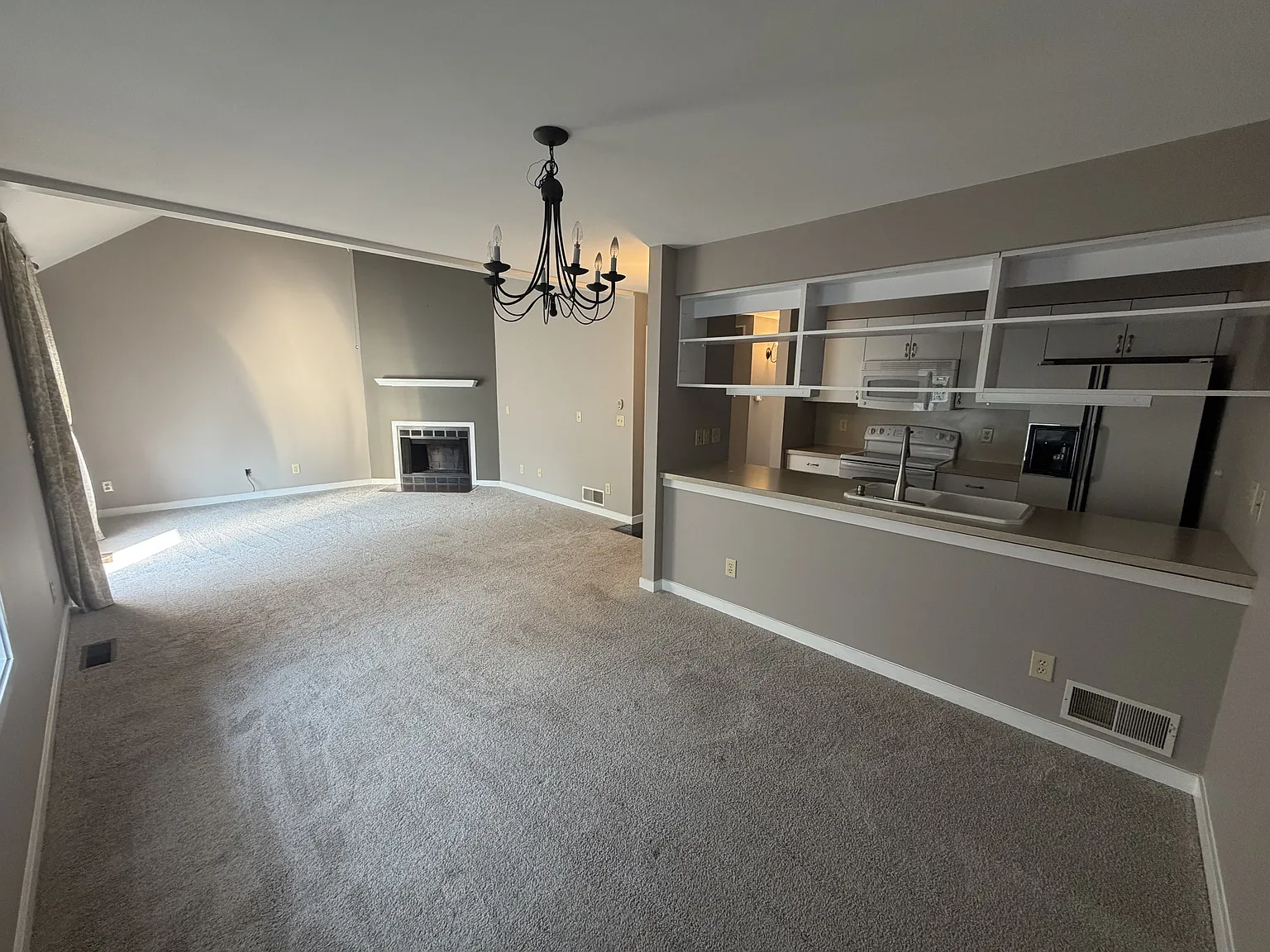 30 Hawk Valley Lane - 1 — Photo 3