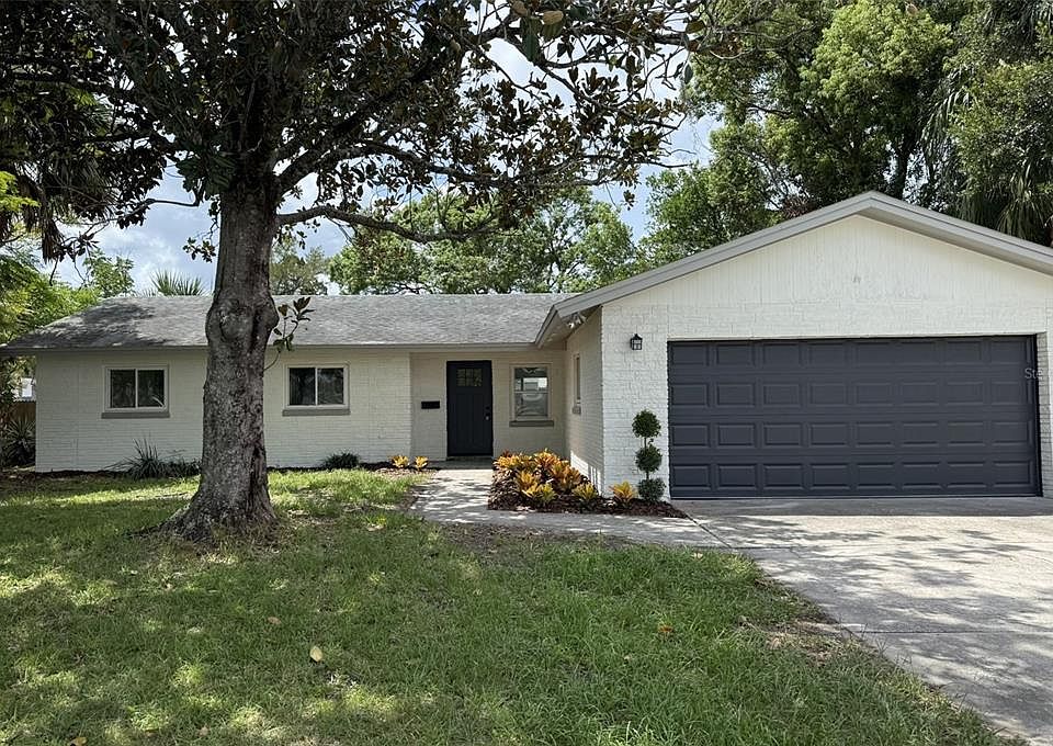 2nd image of 779 PARK MANOR DRIVE