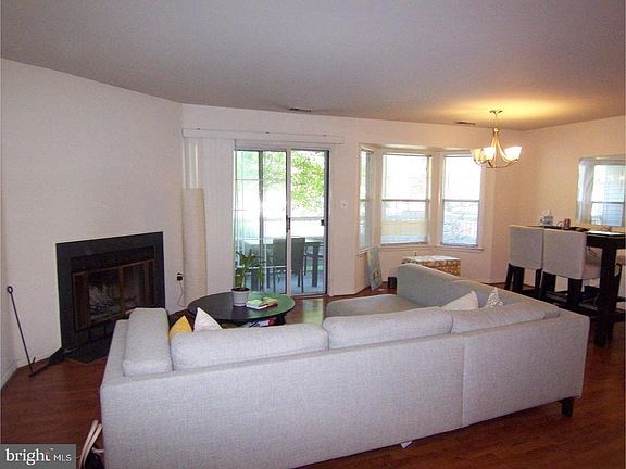 4th image of 102 Sequoia Ct APT 3