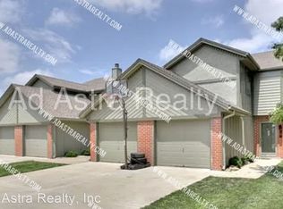 3542 NE Independence Ave, Lees Summit, MO 64064