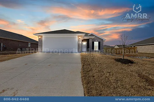 125 SW Vicki St Photo 1 125 SW Vicki St Photo 1