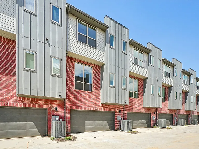 13351 Goodland St #201 — Photo 30