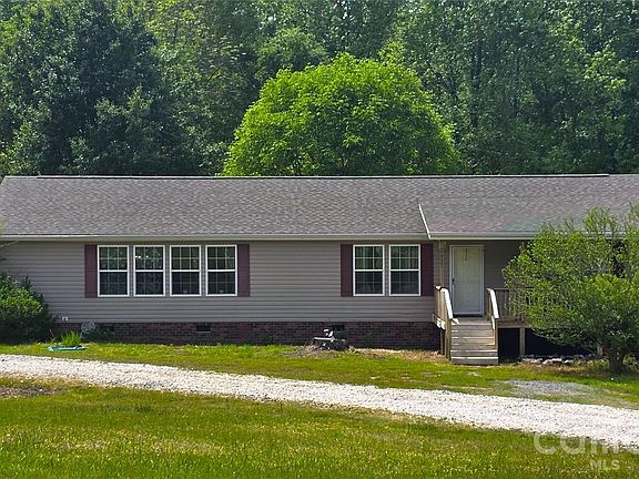 2nd image of 2457 Will Rd