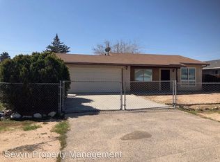 16441 Vine St, Hesperia, CA 92345