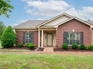 9007 Sawyer Brown Rd, Nashville, TN 37221