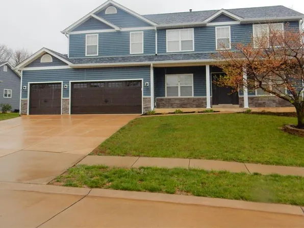 904 Indian Rock Ct, Wentzville, MO 63385