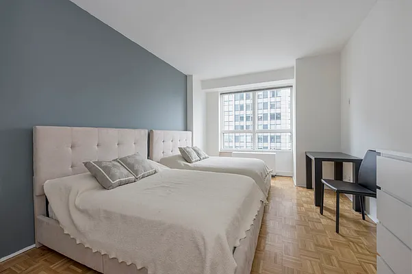 Rented by RSNY Realty | media 4