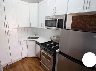 1076 Dean St APT 6, Brooklyn, NY 11216