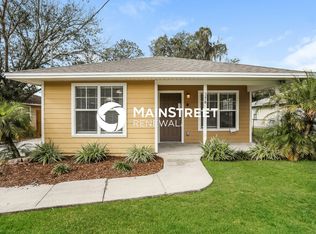 376 Chinaberry Ave, Oviedo, FL 32765