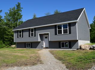 10 Hill Farm Ln, Fryeburg, ME 04037