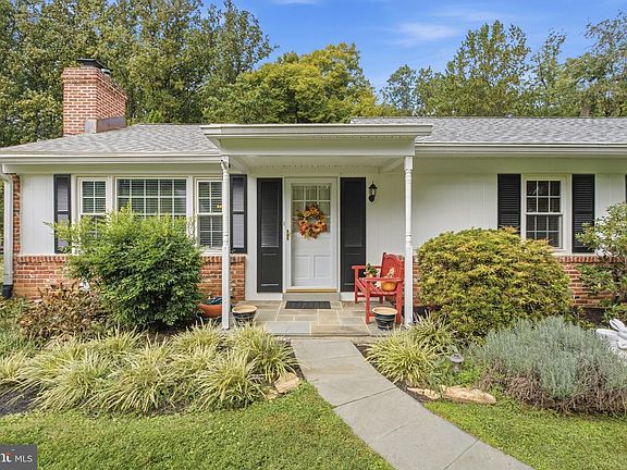 4th image of 144 Brookside Rd