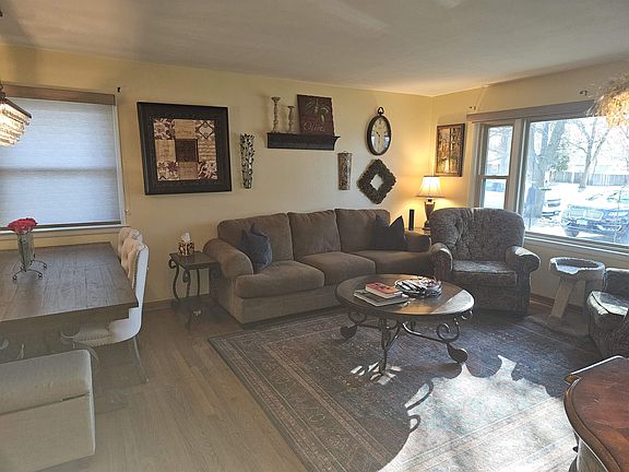 5th image of 4724 Cleveland Ave