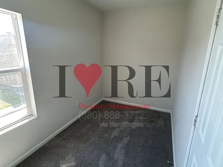 1283 W Broad St — Photo 18