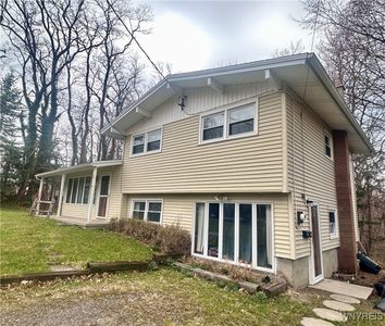 35 Ward Ave, Silver Creek, NY, 14136