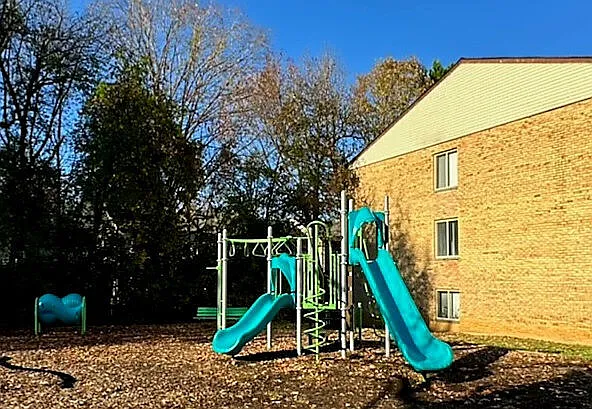 Linden Park Apartments — Photo 10
