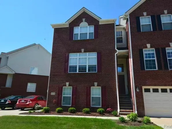 458 Cherry Orchard Rd, Canton, MI 48188