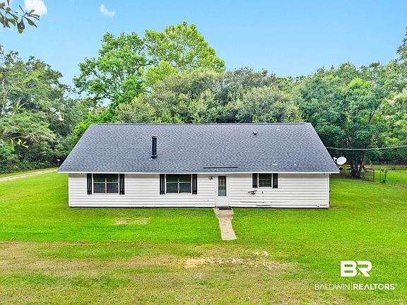 2nd image of 34750 Oak Ln