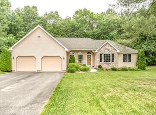 16 Jered Ln, Southwick, MA 01077