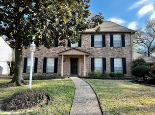 1615 Castlerock Rd, Houston, TX 77090