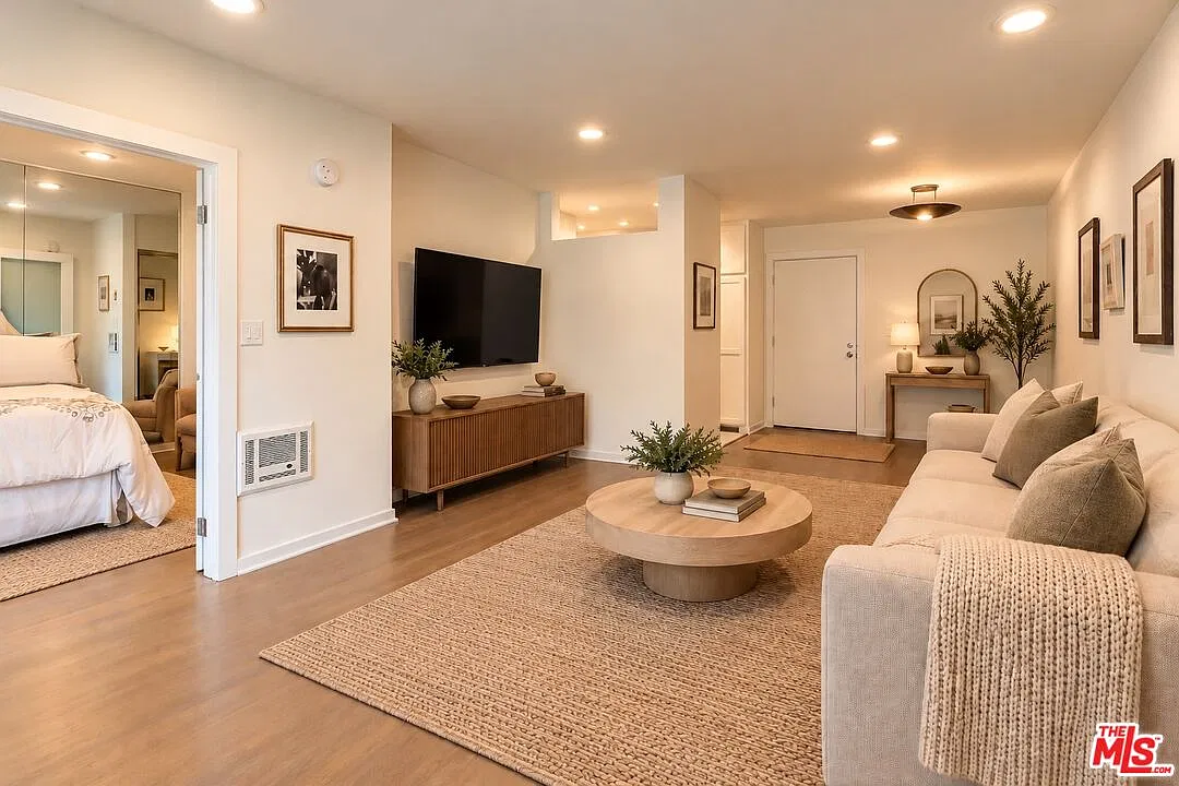 1 bed, 1.0 bath, 621 sqft, $2,850 — Photo 3