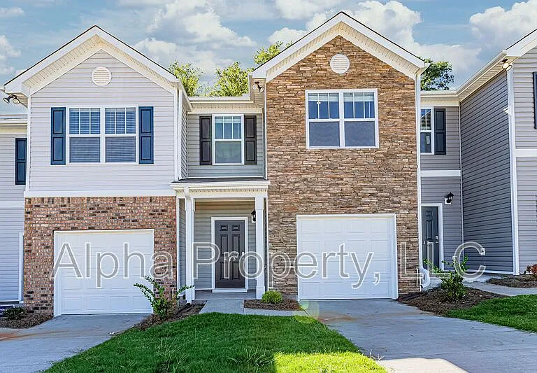 413 Sea Grit Ct — Photo 1