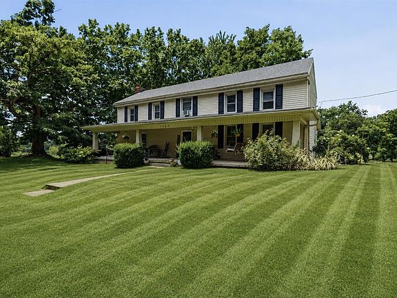 2nd image of 3027 Winn School Rd