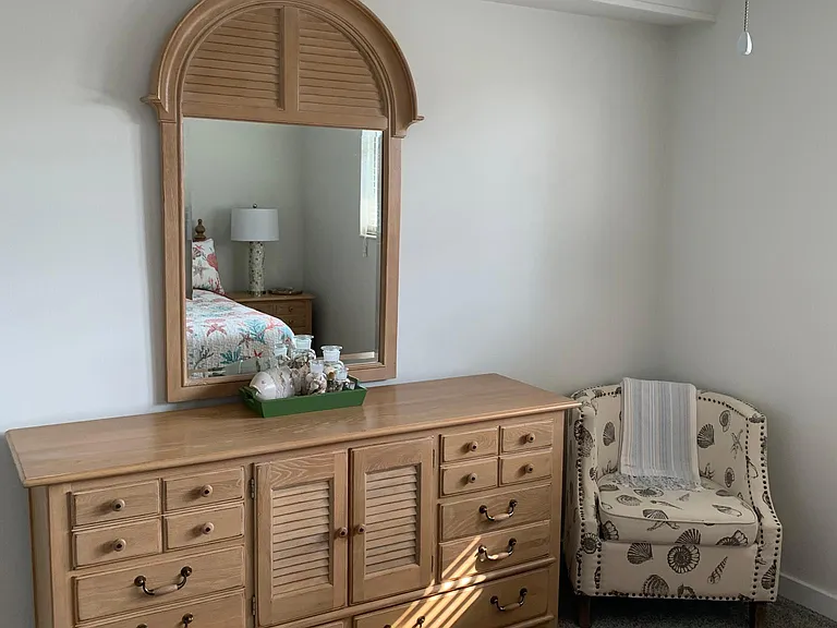 2100 W Beach Dr #204 — Photo 8