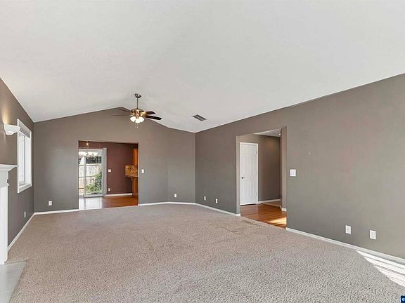5th image of 5189 Dome Rock Ct SE