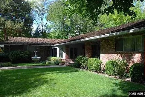 1695 S Arlington Ave photo 1