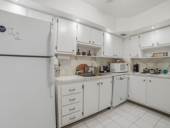 5th image of 3450 S Ocean Blvd APT 211