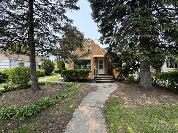 3667 South 21st STREET, Milwaukee, WI 53221