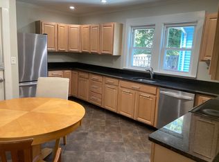 22 Derby St #2, Waltham, MA 02453