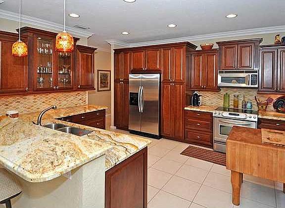 4th image of 4841 NW 117th Avenue