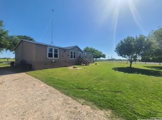 9662 Stuart Rd, San Antonio, TX 78263