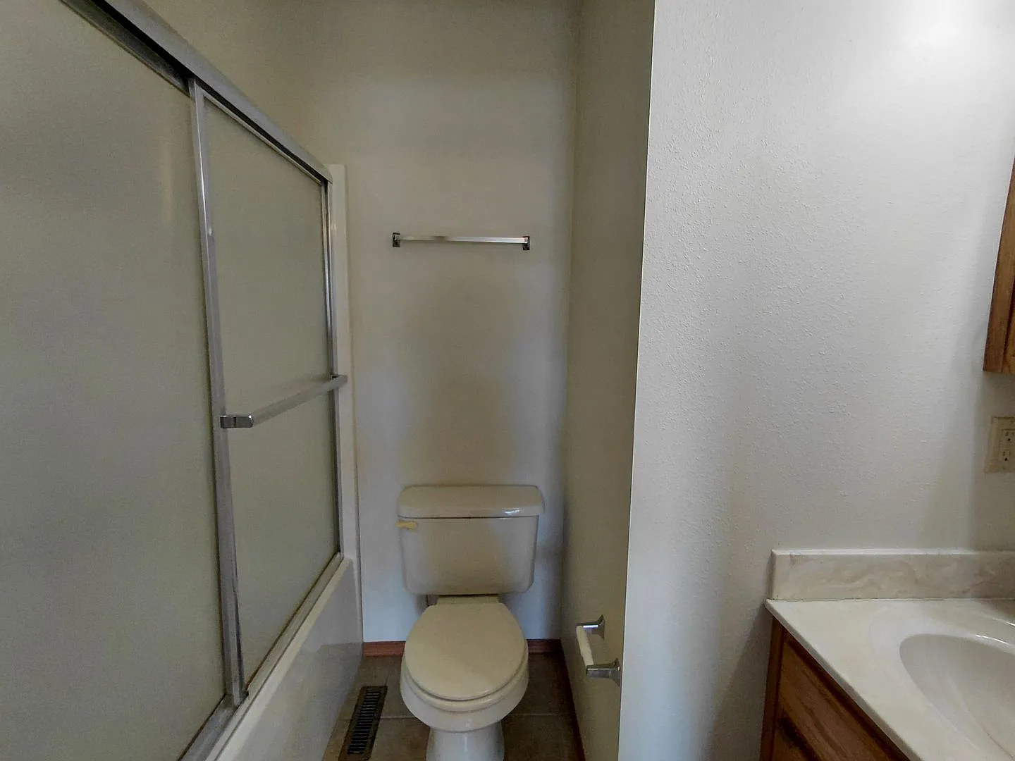 20305 Skyview Drive — Photo 4