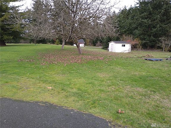 5th image of 4101 72nd St E