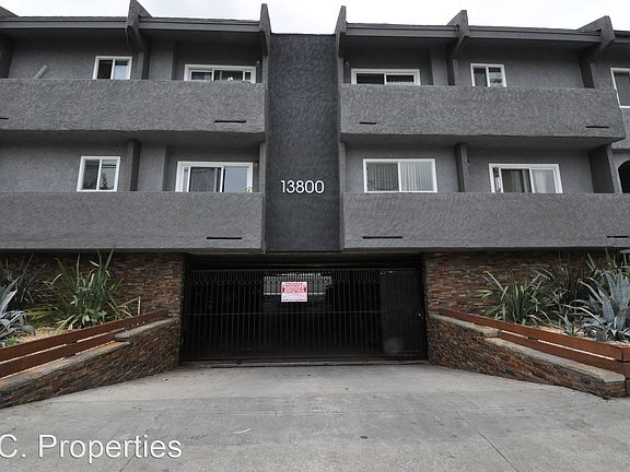 2nd image of 13800 Sherman Way #4258338