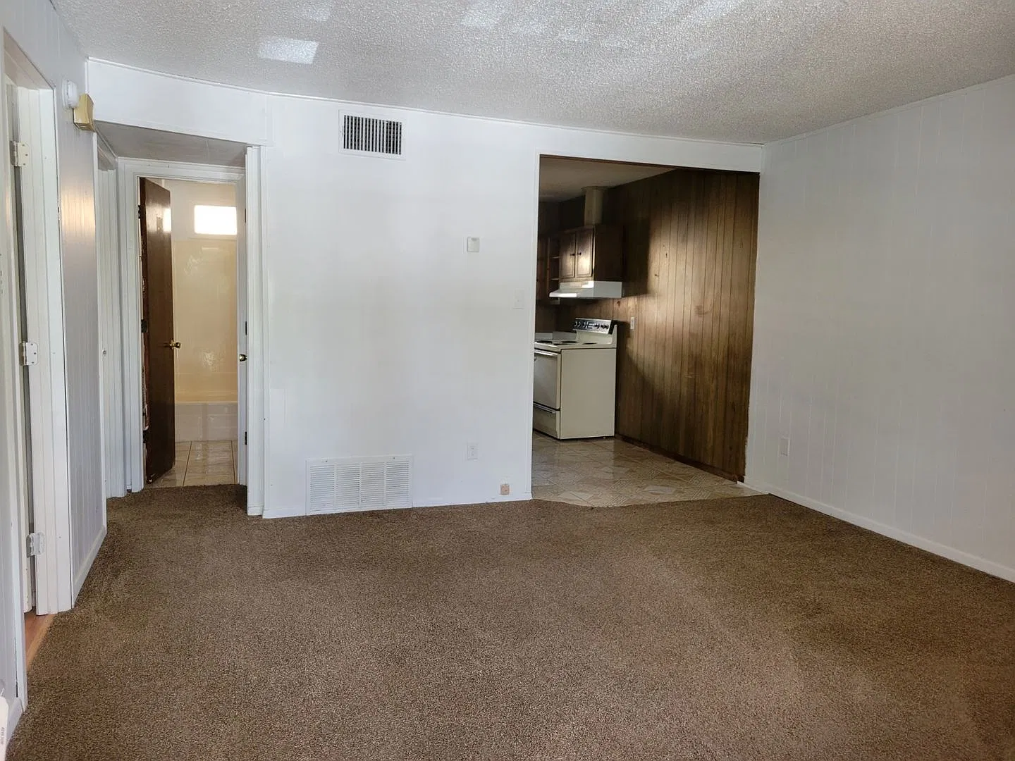 Aspen Lodge Apartments — Photo 4