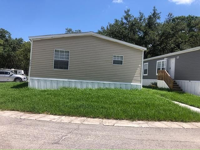 1st image of 9324 Eden Dr #494