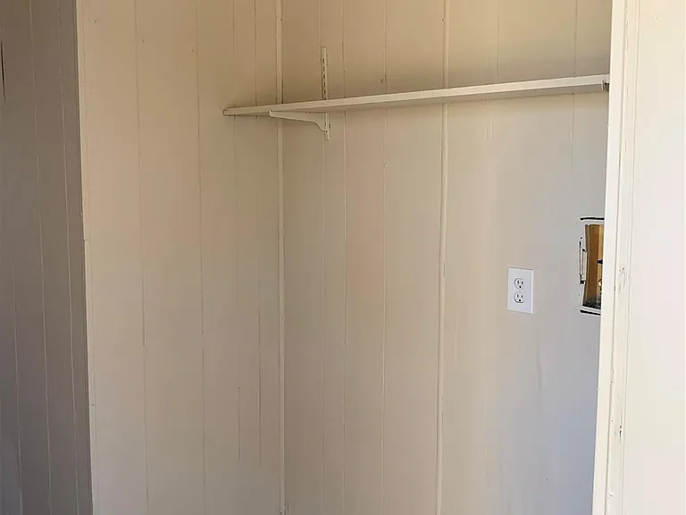 9514 Catlett Ln — Photo 10