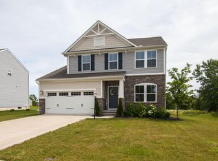 1566 Tammy Louise Dr, Pataskala, OH 43062