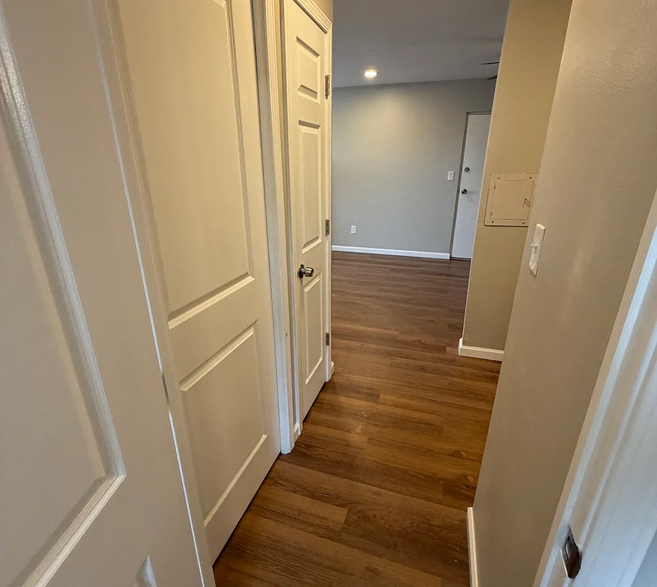 1 bed, 800 sqft, $945 — Photo 3