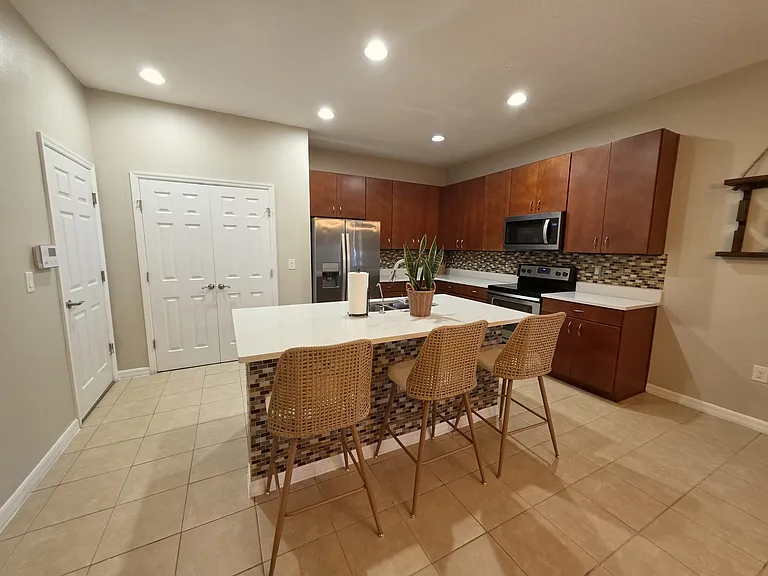 424 Aragosa Dr — Photo 7